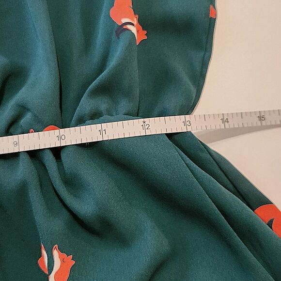 Everly Long Sleeve Shorts Romper Hunter Green Fox Print Lined Women's Size Small - Picture 11 of 12